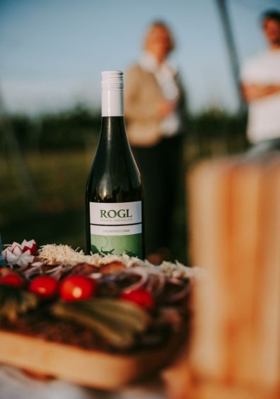 weinbau rogl wein jause