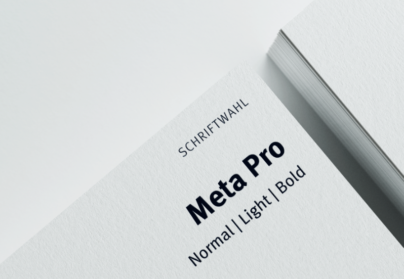 Servers Schrift auf Mockup