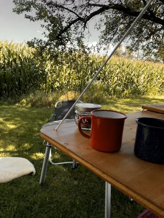 plappermaul-referenz-dasbruendl-camping-closeup