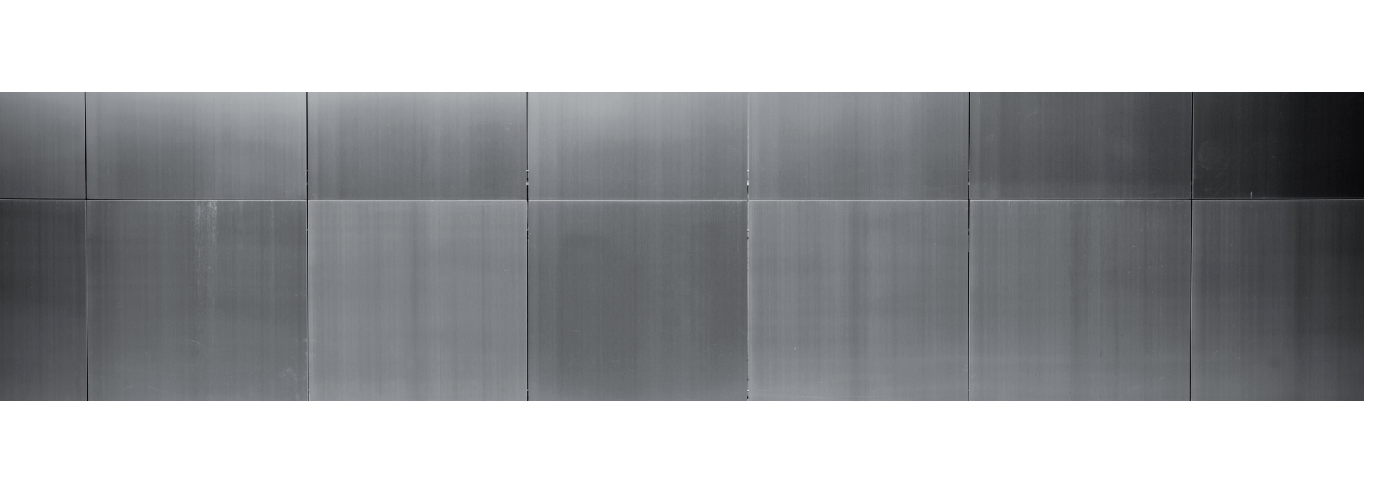 Alu-One Referenz Metall Hintergrund